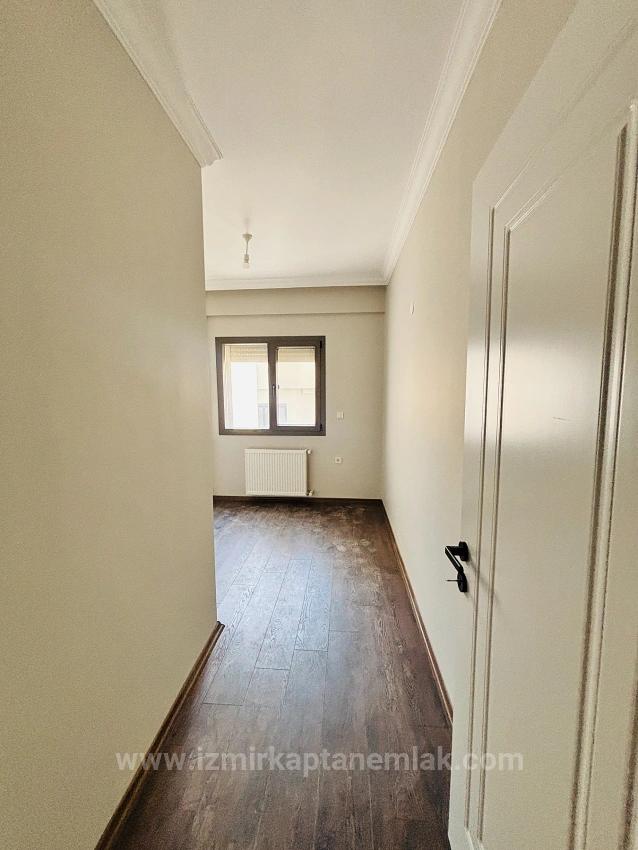 İzmir Seferihisar Hıdırlık Mahallesi’nde 2+1 Otoparklı Yüksek Giriş   Satılık Daire 
