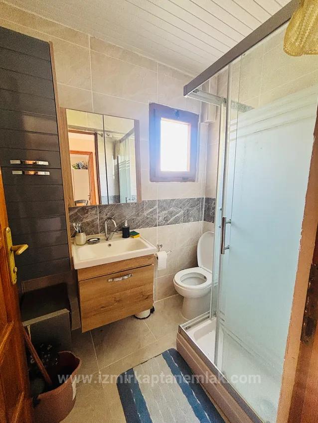 İzmir Seferihisar Cumhuriyet Mahallesi’nde 3+1 Bahçeli Villa