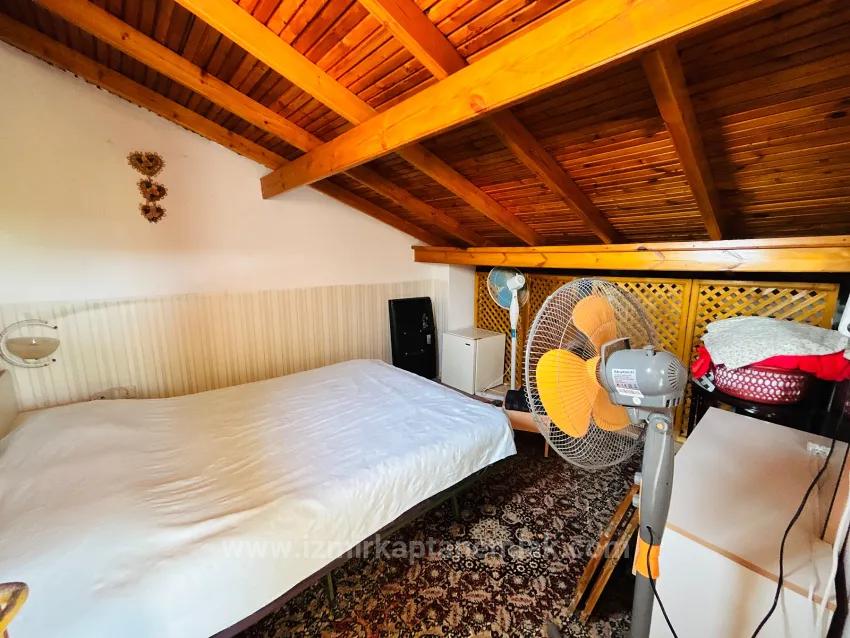 İzmir Seferihisar Cumhuriyet Mahallesi’nde 3+1 Bahçeli Villa