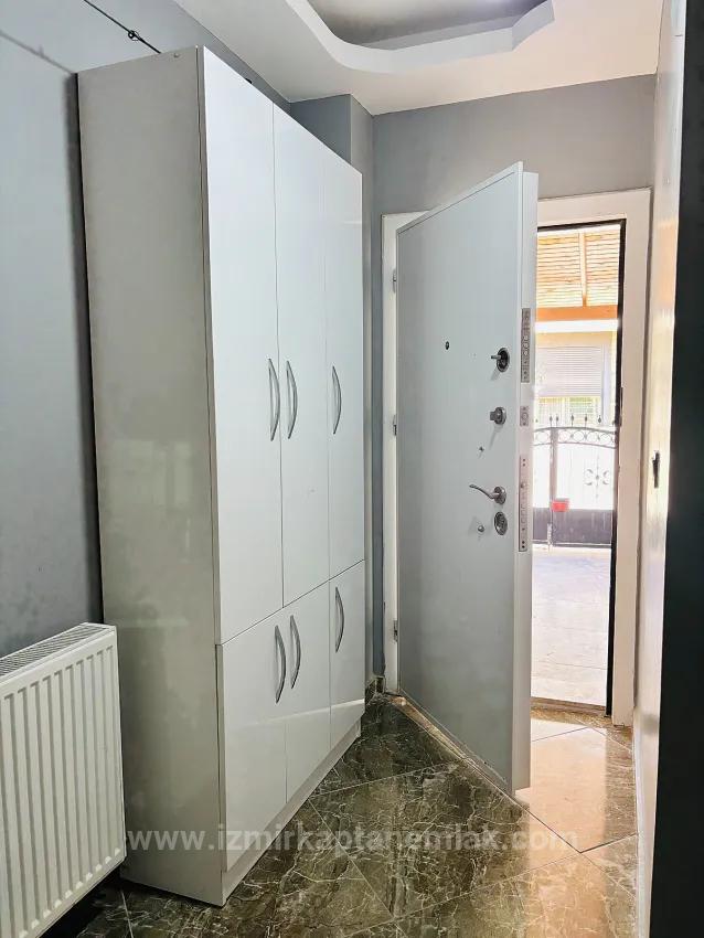 Seferihisar Çolak İbrahim Bey Mahallesi'nde Müstakil Girişli 2+1 Daire Dubleks