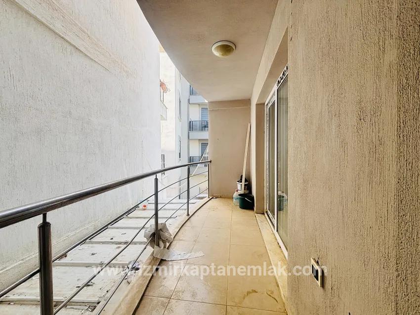 İzmir Seferihisar Çolak İbrahim Bey Mahallesi’nde 2+1 1. kat kiralık daire