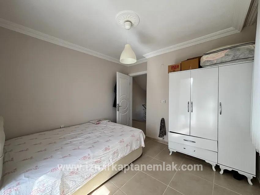 İzmir Seferihisar Cumhuriyet Mahallesi’nde 310 m² İçerisinde satılık 3+1 dubleks villa