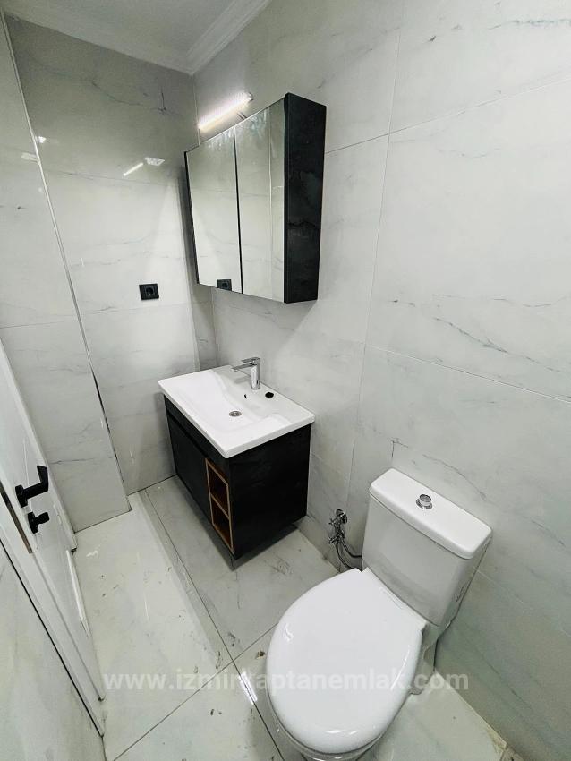 Seferihisar Bengiler’de Deniz Tarafında 4+1 Müstakil Tripleks Yazlık Villa