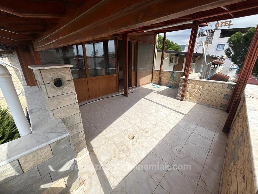 Seferihisar Bengiler’de Deniz Tarafında 4+1 Müstakil Tripleks Yazlık Villa