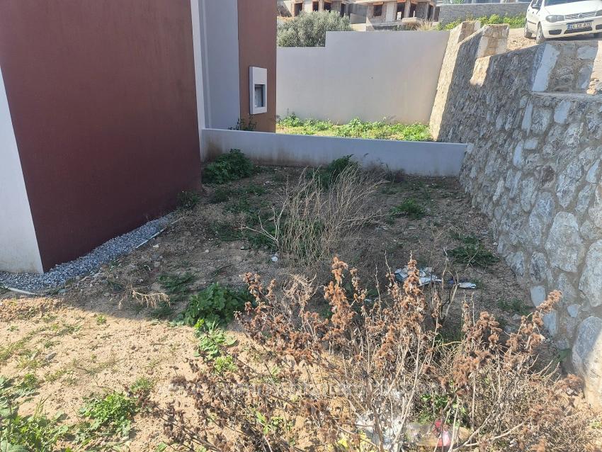 Doğanbey Atatürk Mahallesi Deniz Manzaralı Bahçeli Satılık 3+1 Villa