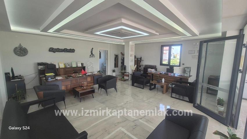 Seferihisar Doğanbey Payamlı Mah. Satılık Müstakil İşyeri - 220 m²