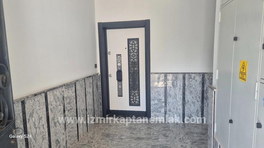 Seferihisar Doğanbey Payamlı Mah. Satılık Müstakil İşyeri - 220 m²