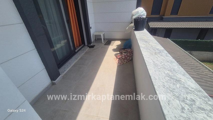 Seferihisar Doğanbey Payamlı Mah. Satılık Müstakil İşyeri - 220 m²