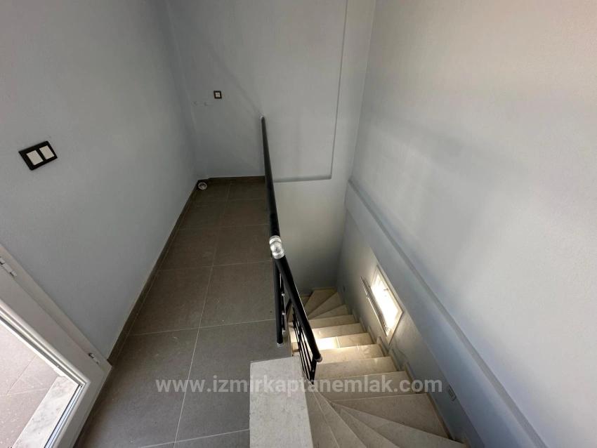 İzmir Seferihisar Doğanbey'de 300M2 Bağımsız Müstakil Sıfır Satılık 3+1 Villa