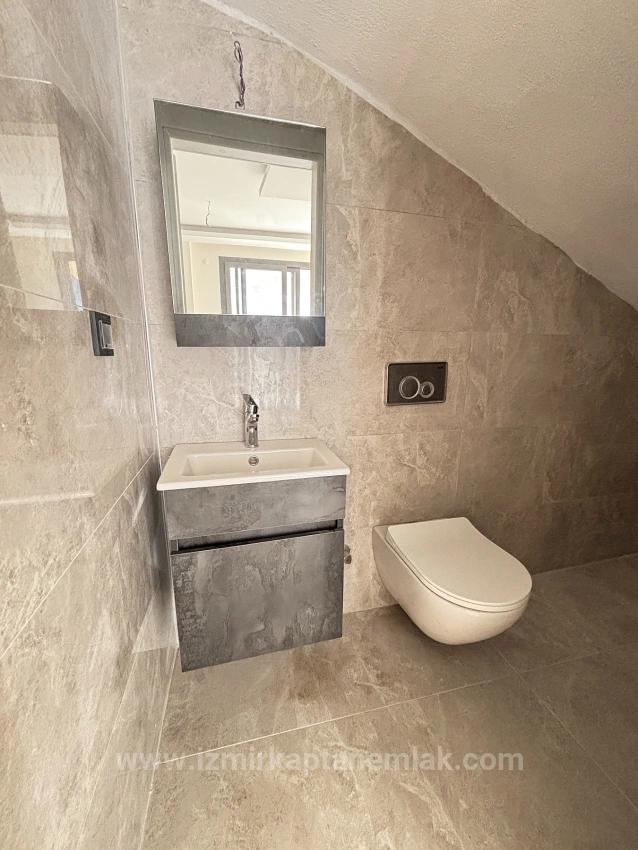 Seferihisar Doğanbey Payamlı'da Güzel Konumda Sıfır Satılık 2+1 Villa