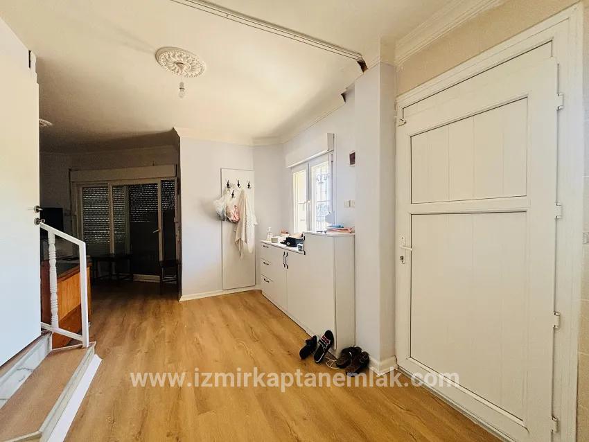 Seferihisar Ürkmez Mersin Alanı Mah. Satılık 3+1 Yazlık - 150 m²