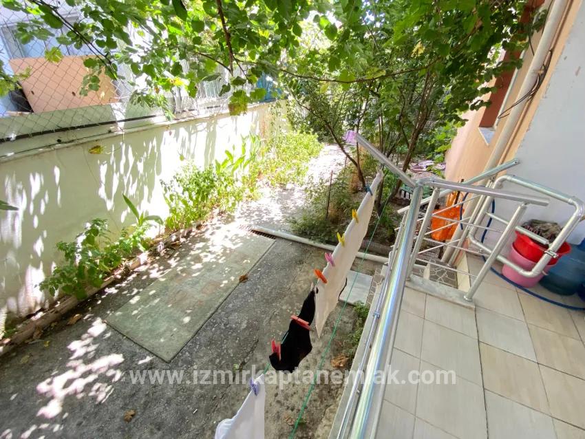 Seferihisar Ürkmez Mersin Alanı Mah. Satılık 2+1 Daire - 80 m²