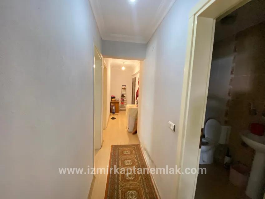 Seferihisar Ürkmez Mersin Alanı Mah. Satılık 2+1 Daire - 80 m²