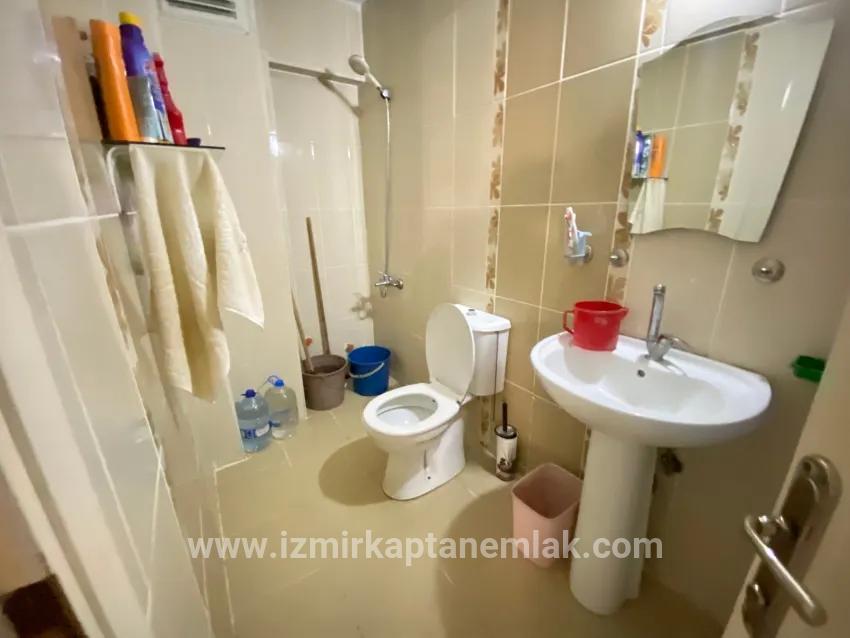 Seferihisar Ürkmez Mersin Alanı Mah. Satılık 2+1 Daire - 80 m²