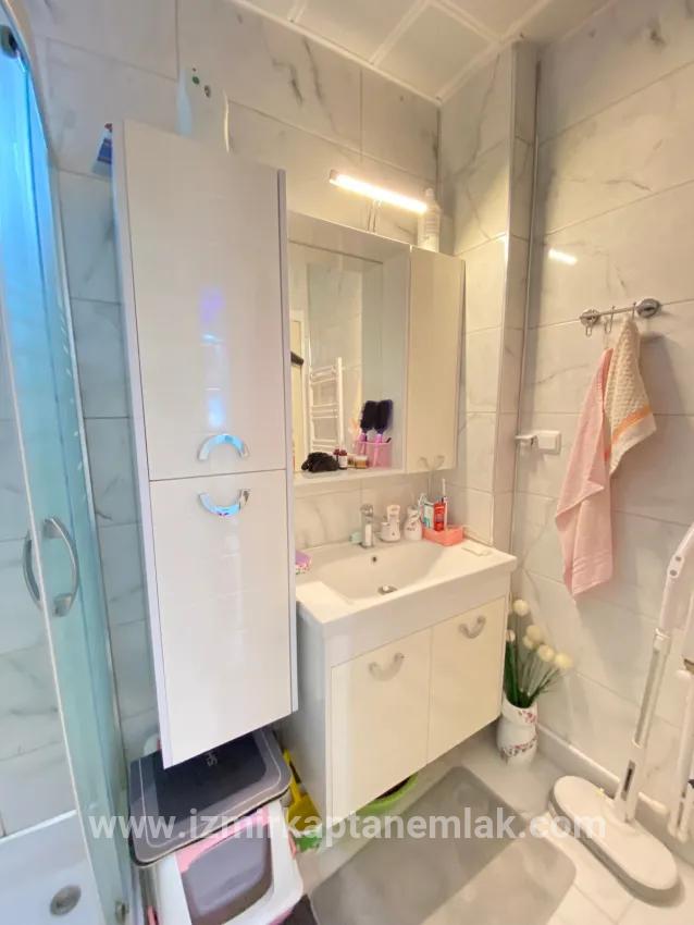 Seferihisar Ürkmez Bengiler Mah. Satılık 2+1 Daire - 85 m²