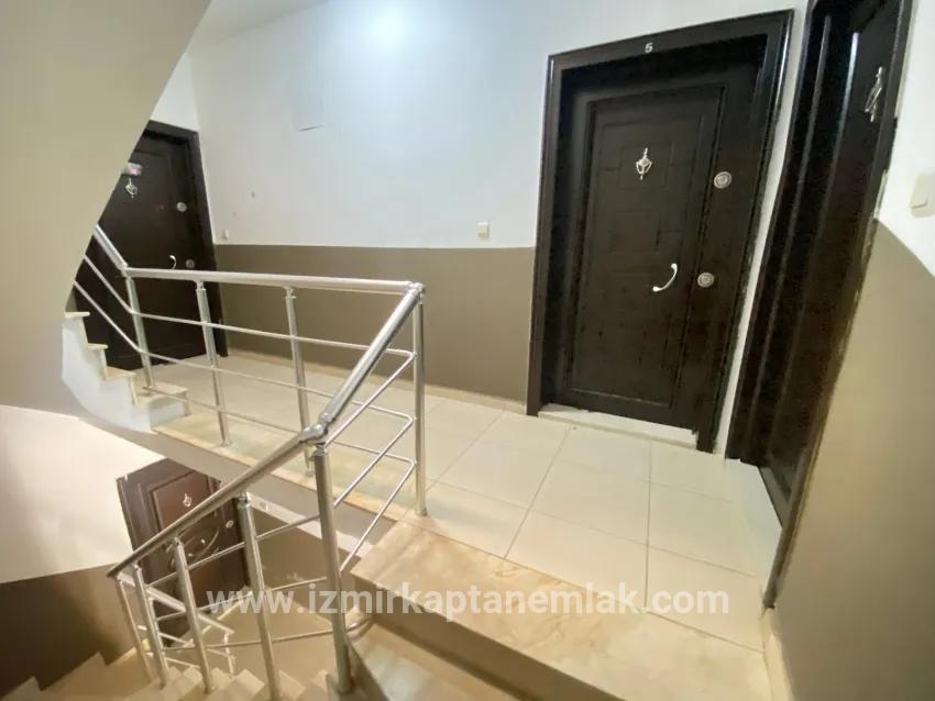 Seferihisar Ürkmez Mersin Alanı Mah. Satılık 2+1 Daire - 85 m²