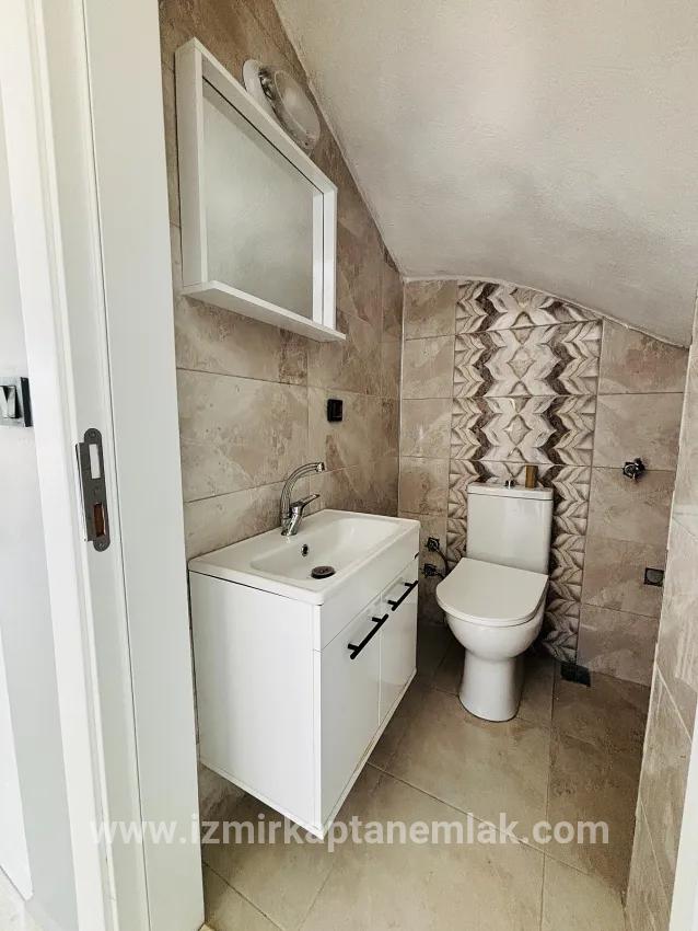 Seferihisar Doğanbey Cumhuriyet Mah. Satılık 3+1 Yazlık - 180 m²
