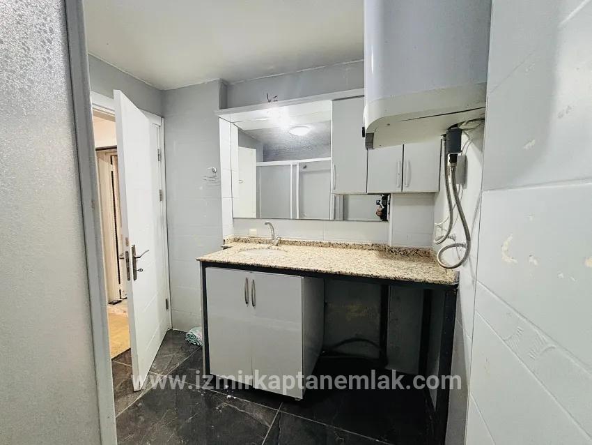 Seferihisar Ürkmez Bengiler Mah. Satılık 2+1 Daire - 90 m²