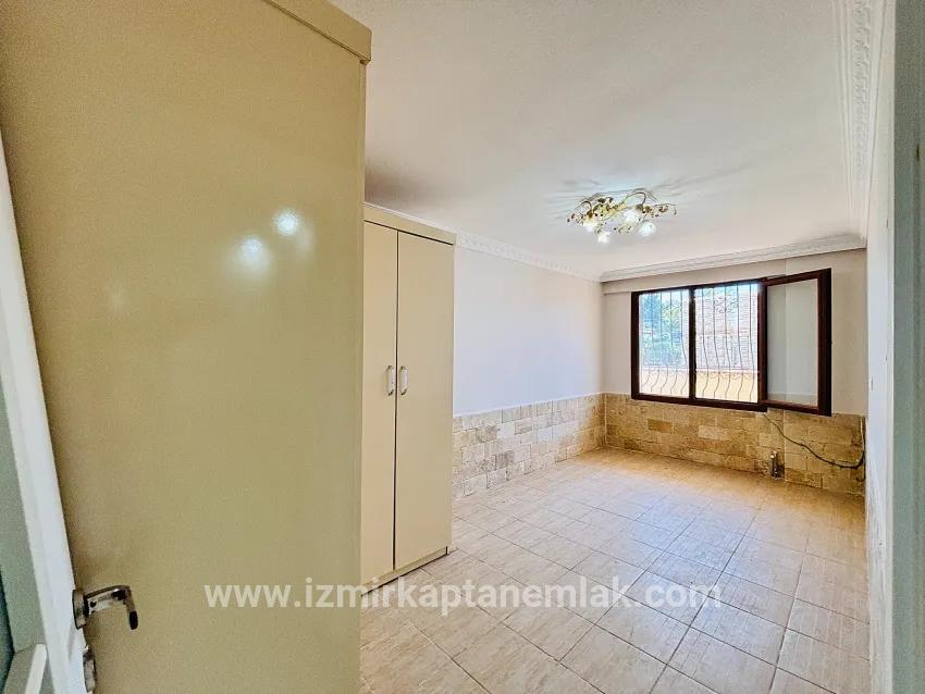 Seferihisar Ürkmez Bengiler Mah. Satılık 2+1 Daire - 90 m²