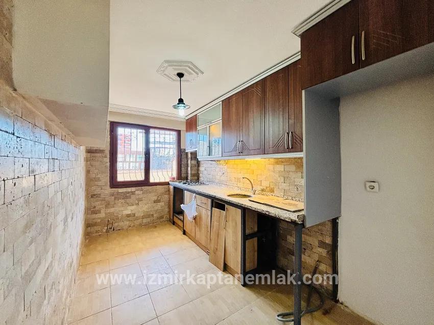 Seferihisar Ürkmez Bengiler Mah. Satılık 2+1 Daire - 90 m²
