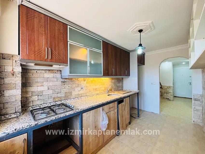 Seferihisar Ürkmez Bengiler Mah. Satılık 2+1 Daire - 90 m²