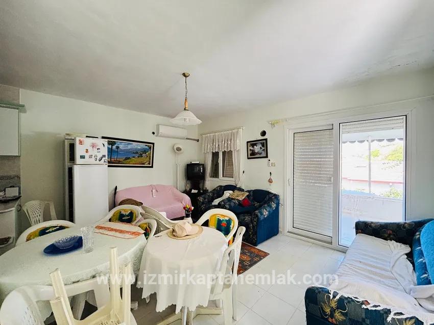 Seferihisar Doğanbey Atatürk Mah. Satılık 2+1 Yazlık - 85 m²