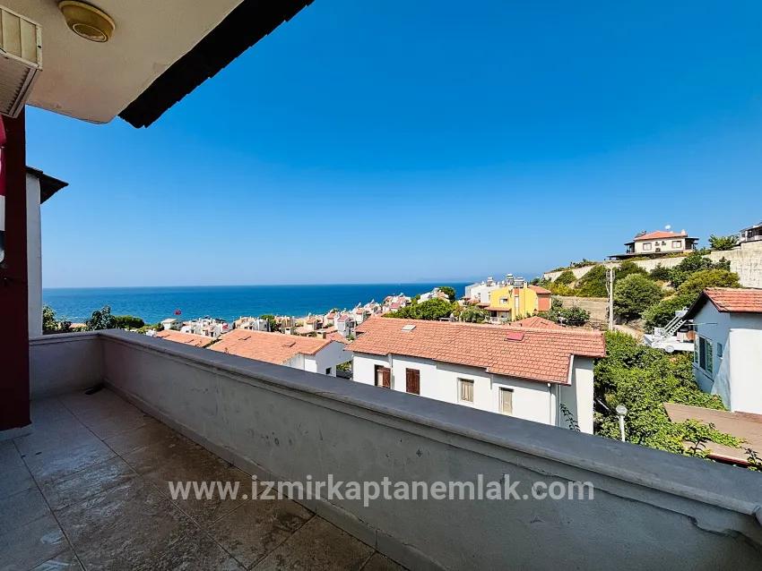 Seferihisar Doğanbey Atatürk Mah. Satılık 2+1 Yazlık - 85 m²