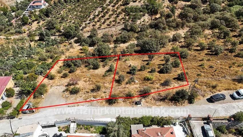 Seferihisar Tepecik Mah. Satılık Arsa - Villa İmar Durumlu - 606 m²