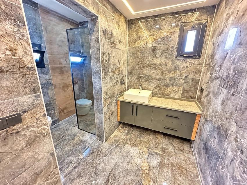 Seferihisar Doğanbey'de 287M2 İçerisinde Bağımsız Kaliteli Sıfır Satılık 4+1 Villa