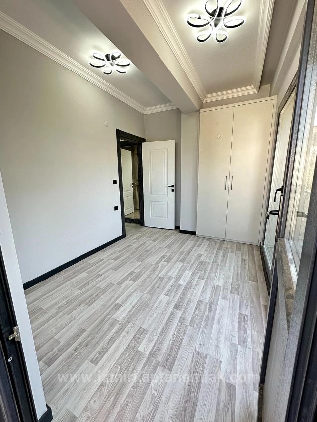 Seferihisar Doğanbey'de 210M2 Bağımsız Lüks Bahçeli Satılık 3+1 Villa