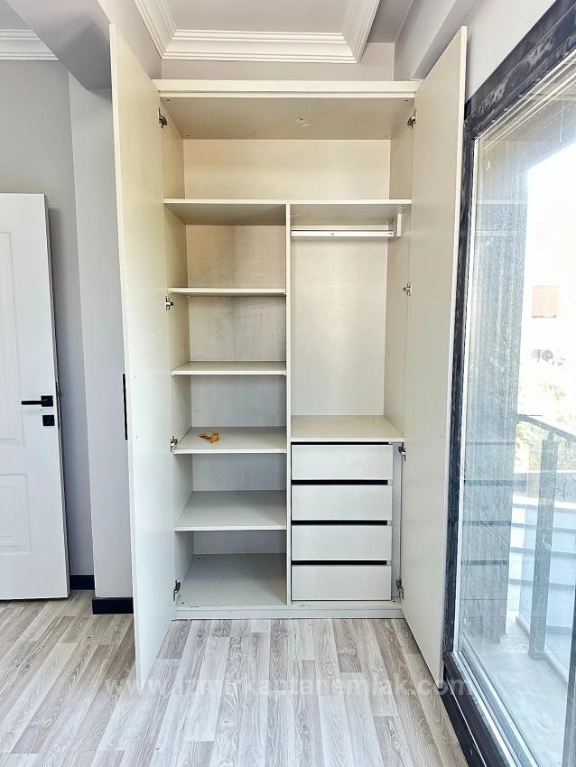 Seferihisar Doğanbey'de 210M2 Bağımsız Lüks Bahçeli Satılık 3+1 Villa