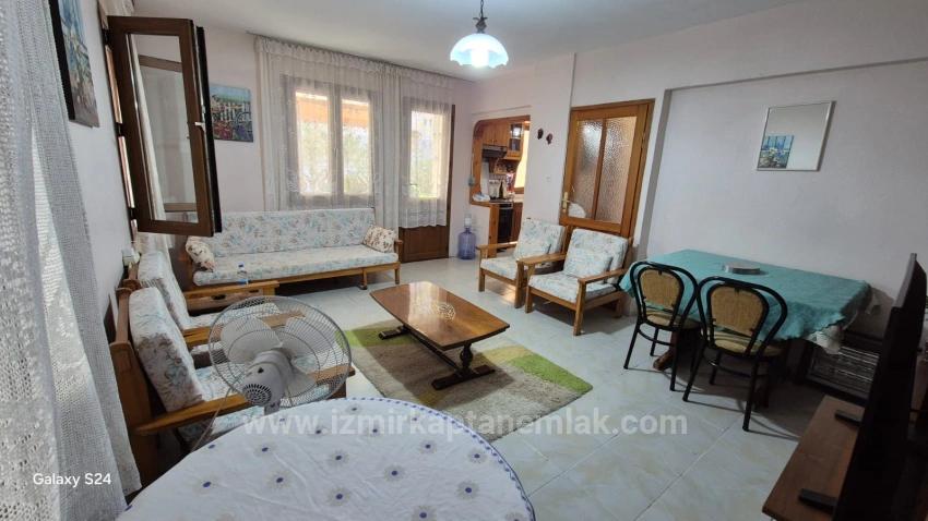 Seferihisar Doğanbey Havacılar Sahilinde Bahçeli 4+1 Kiralık Villa