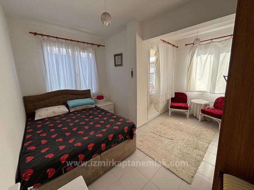 Seferihisar Doğanbey'de Plaja 50 M Bahçeli 3+1 Kiralık Villa