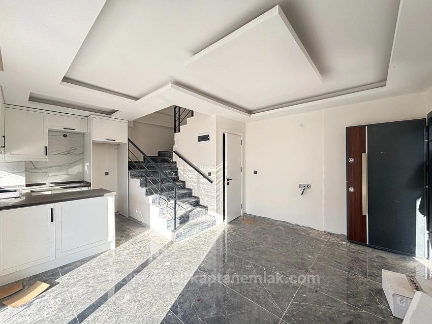 İzmir Seferihisar Ürkmez’de Denize 600 Metre Satılık 2+1 Villa