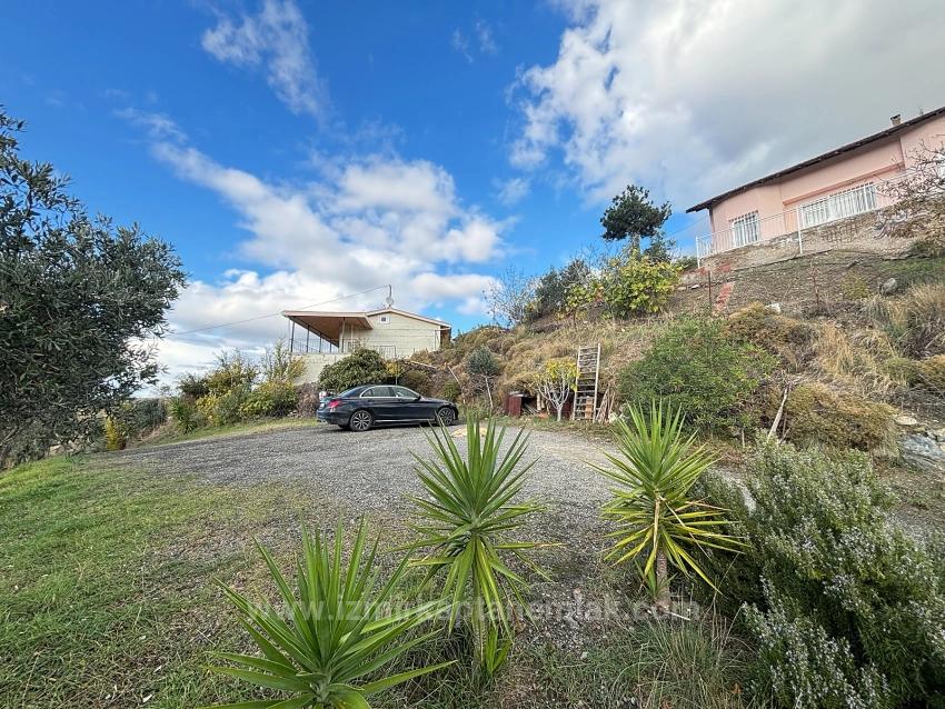  Izmir Seferihisar Tepecik Mahallesi’nde Deniz Manzaralı 2+1 Müstakil Tripleks Villa