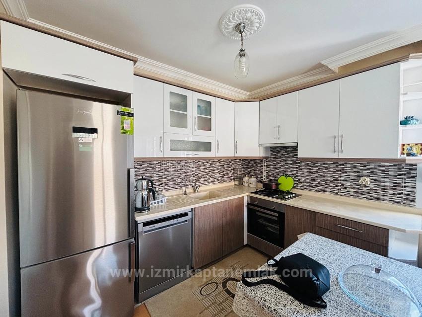 Seferihisar Ürkmez Mersin Alanı Mah. Satılık 2+1 Daire - 85 m²