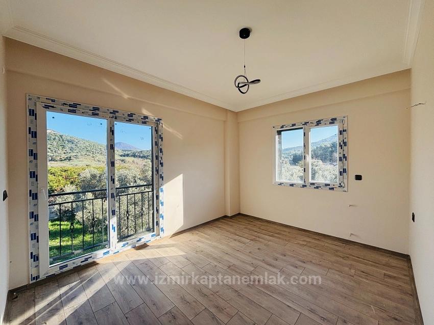 İzmir Seferihisar Kavakdere Mahallesi’nde  Site İçerisinde 3+1 Dubleks Villa