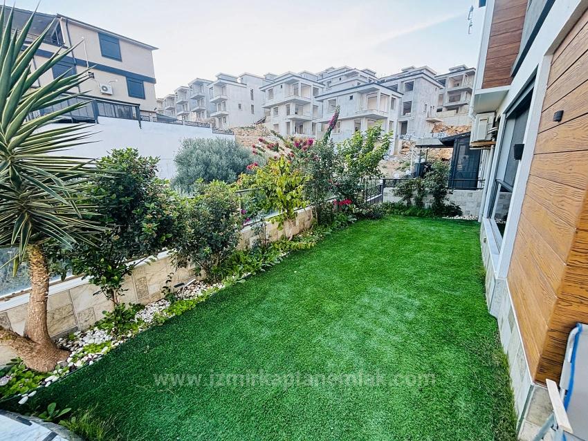 Fırsat!!! Deniz Manzaralı Eşyalı Havuzlu 4+2 Villa