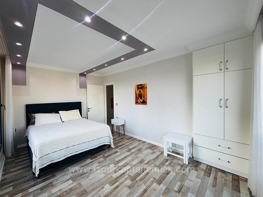 Fırsat!!! Deniz Manzaralı Eşyalı Havuzlu 4+2 Villa