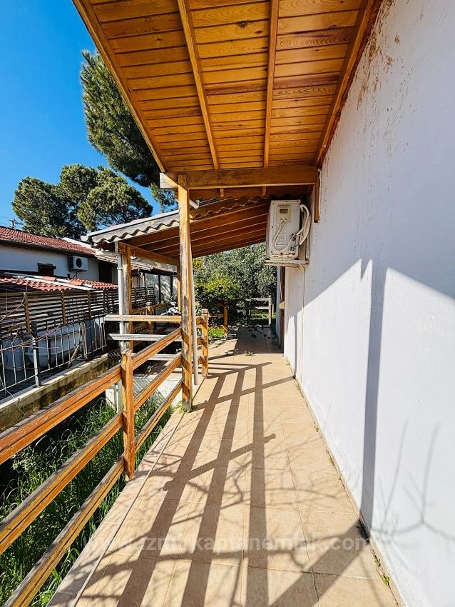 İzmir Seferihisar Cumhuriyet'de Site İçerisinde Denize 200M 2+1 Müstakil Villa