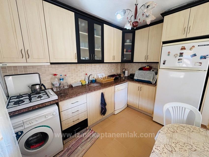 İzmir Seferihisar Cumhuriyet'de Site İçerisinde Denize 200M 2+1 Müstakil Villa