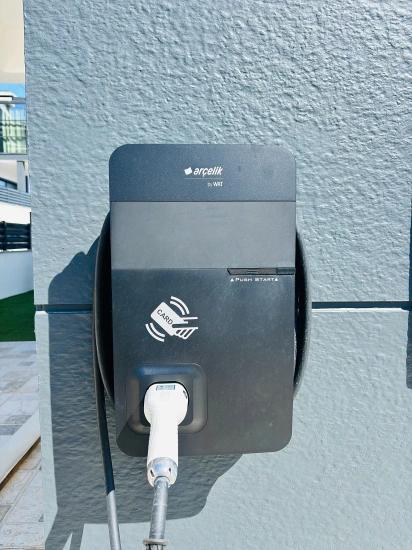 İzmir Seferihisar Atatürk Mahallesi’nde Full Deniz Manzaralı Ultra Lüks 3+1 Villalar