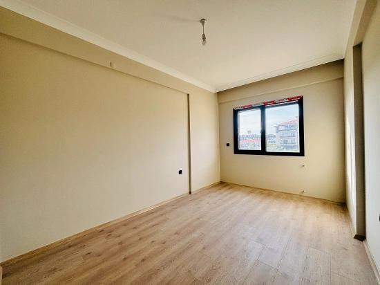 İzmir Seferihisar Çolak İbrahim Bey Mahallesi’nde 2+1 Kiralık Ara Kat Daire
