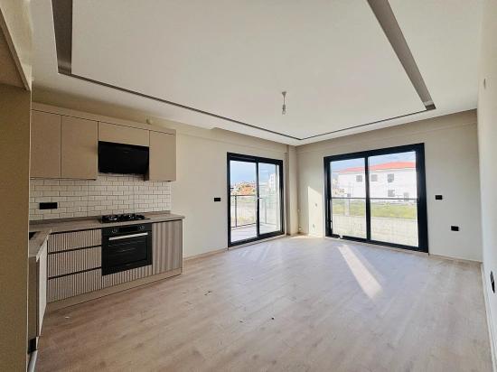 İzmir Seferihisar Çolak İbrahim Bey Mahallesi’nde 2+1 Kiralık Ara Kat Daire