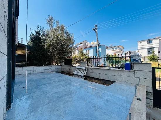 İzmir Seferihisar Cumhuriyet Mahallesi’nde 5+1 Satılık Müstakil Villa