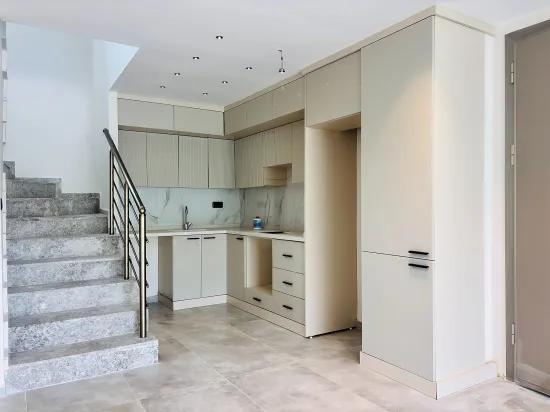İzmir Seferihisar Mersinalanı Mahallesi’nde Havuzlu Sitede 10 Adet 3+1 Satılık Villa