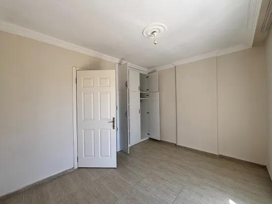 İzmir Seferihisar Bengiler Mahallesi’nde geniş bahçeli denize 20m 3+1 kiralık villa