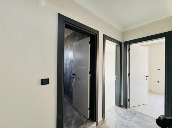 Doğanbey Atatürk Mahallesi Deniz Manzaralı Bahçeli Satılık 3+1 Villa