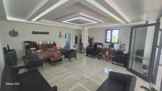 Ürkmez'in En İşlek Yerinde Geniş Satılık Kupon Dükkan