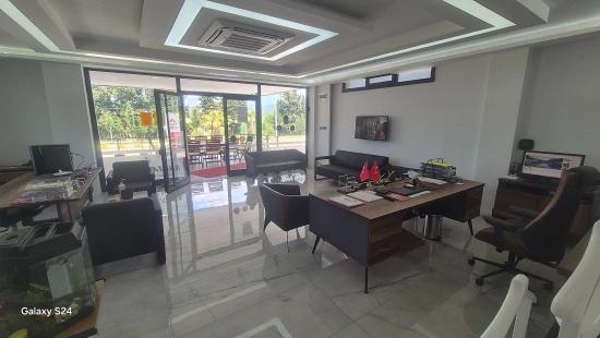 Ürkmez'in En İşlek Yerinde Geniş Satılık Kupon Dükkan